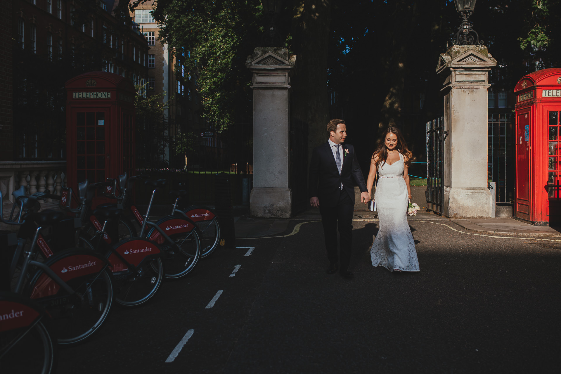 London micro wedding at Old Chelsea Town Hall