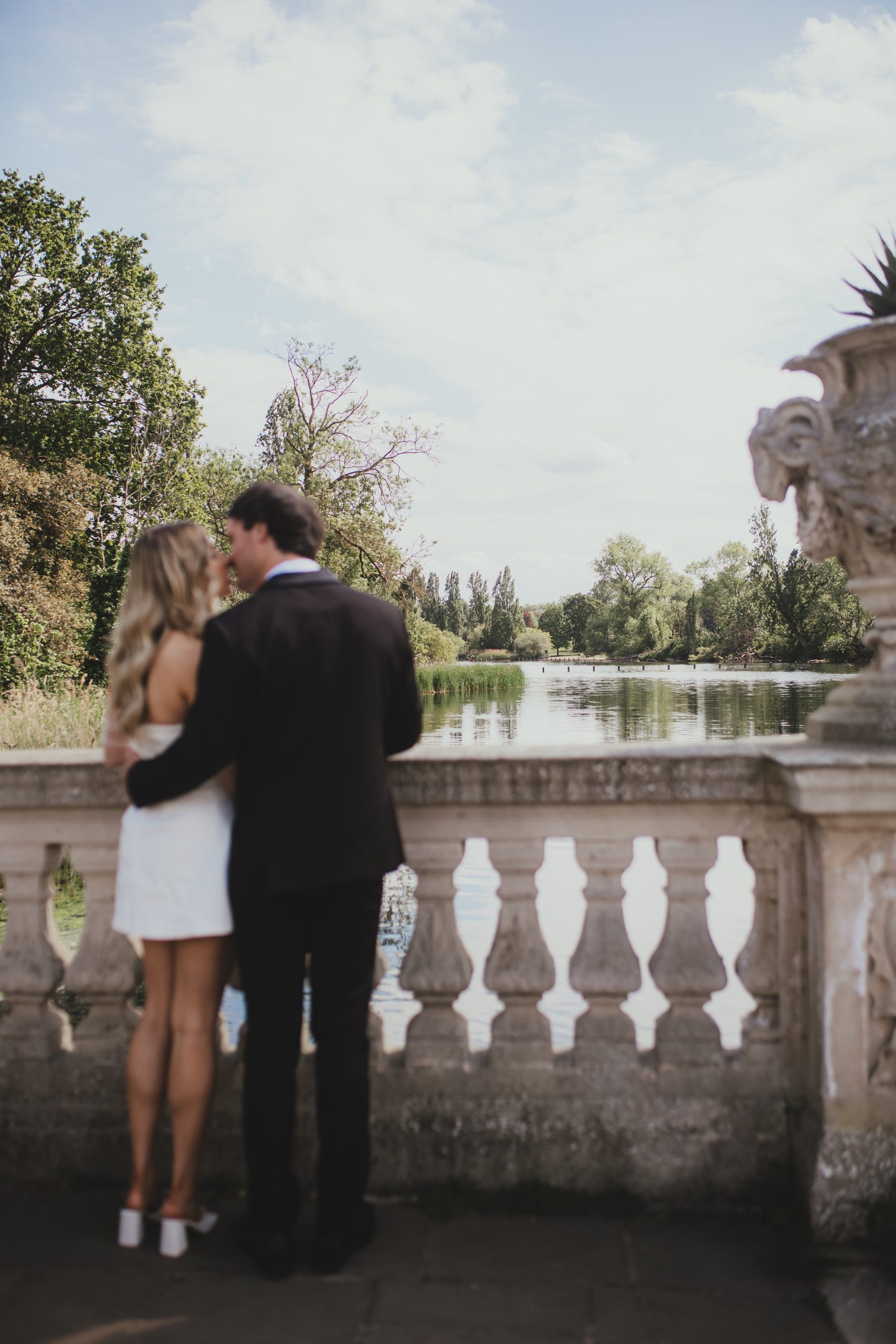 Couple portrait in London, modern and understated elopement style