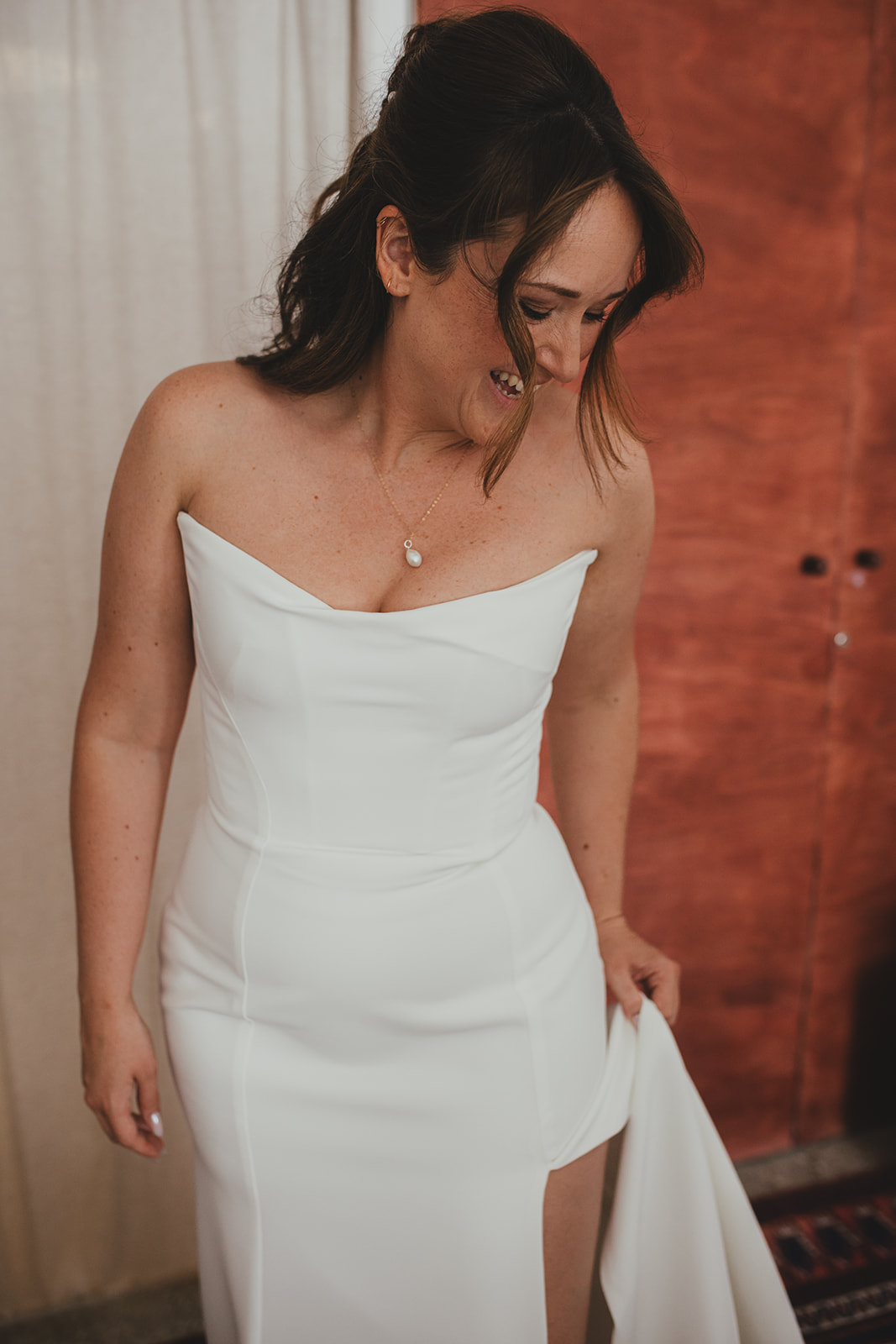 Bridal portrait, Wedding morning preparations, London wedding, Islington Town Hall wedding