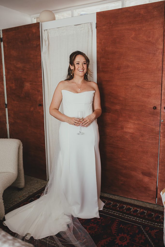 Bridal portrait, Bride in wedding dress, London wedding, Islington Town Hall wedding